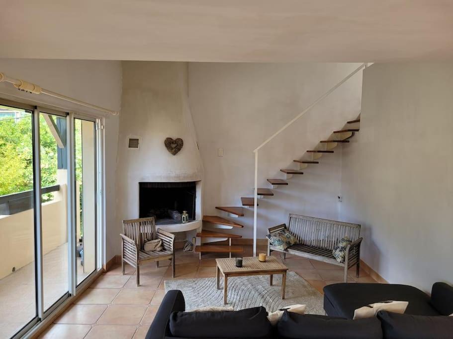 Villa 160 M2 Au Coeur De La Calanque De Samena Marseille Exterior photo